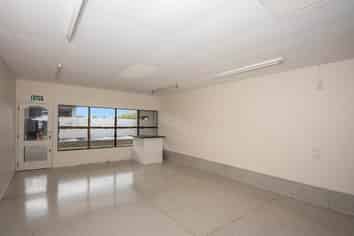 Central Kensington Premises to Lease