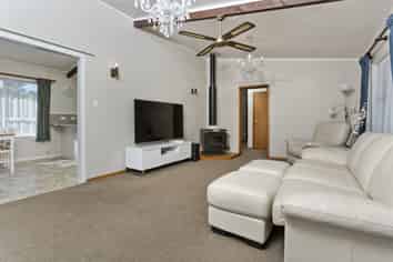 11 Regency Place, Sunnynook