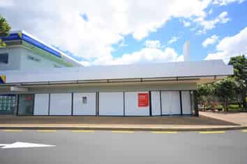 HIGH PROFILE RETAIL YOU CAN BANK ON