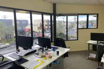 AFFORDABLE WAREHOUSE & OFFICE IN HENDERSON