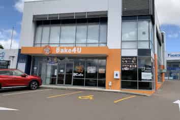 READY TO GO BAKERY/ CAFE/ RESTAURANT