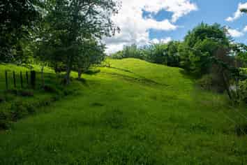 1779 Ohura Road, Stratford