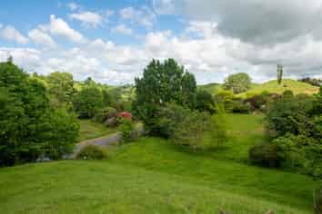 1779 Ohura Road, Stratford