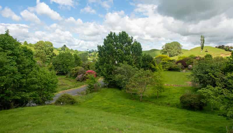 1779 Ohura Road, Stratford