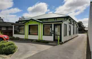 Offices or Medical rooms on Broadway