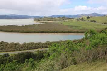  4ha - Totara North Road, Taupo Bay/Totara North