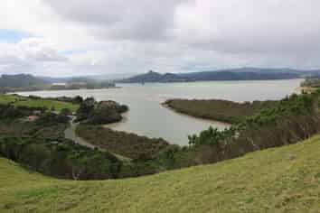  4ha - Totara North Road, Taupo Bay/Totara North