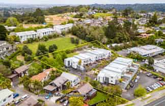 222 Albany Highway, Albany Heights