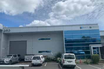 Industrial building – for lease, don’t delay