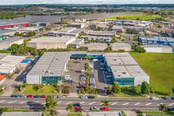 Industrial building – for lease, don’t delay