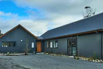 2 Williams Drive, Fox Glacier