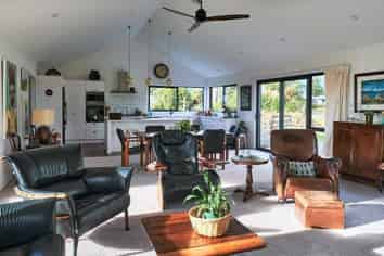 2 Williams Drive, Fox Glacier