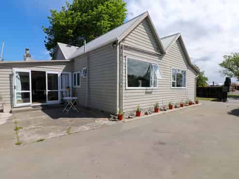 22 Craigie Avenue, Parkside