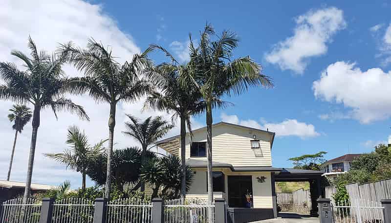 6 Stratford Drive, Cable Bay