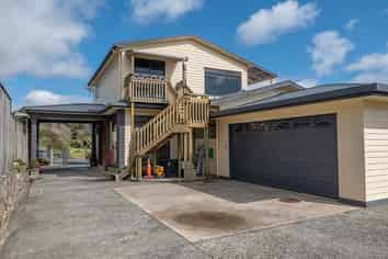 6 Stratford Drive, Cable Bay