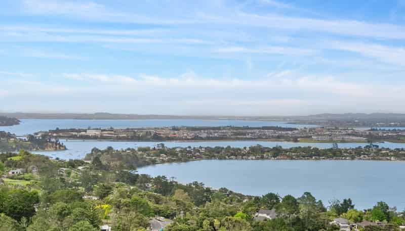 Lot 16 Leveloff Road, Paremoremo