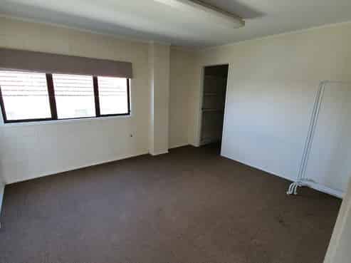 Standalone Warehouse in Great Location