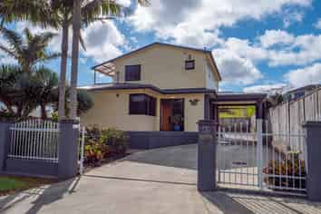 6 Stratford Drive, Cable Bay