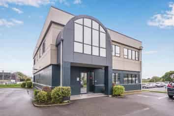 Prime Location in Paraparaumu
