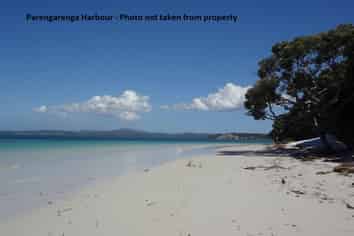 6894 Far North Road, Houhora