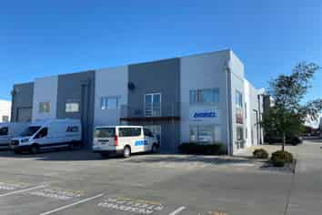 Sunny & Affordable First Floor Office