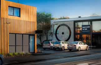 Corporate Motel with a Long Lease