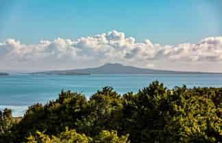 1 Maea Rise, Waikopua, Whitford