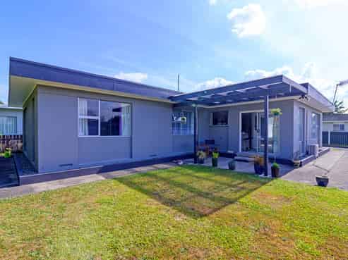 24 Windsor Street, Springfield