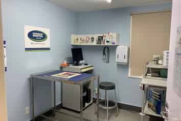 Remuera Office with Superb Signage