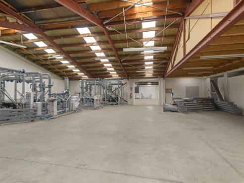 Large Sydenham warehouse with profile