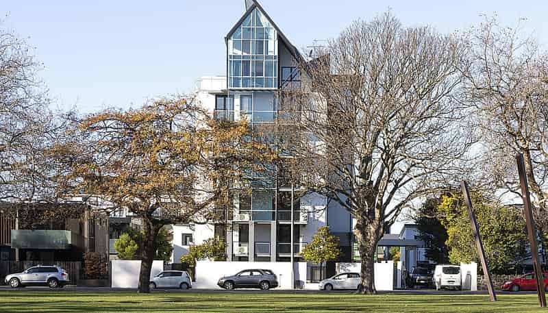 Unit 6 12 Latimer Square, Christchurch Central