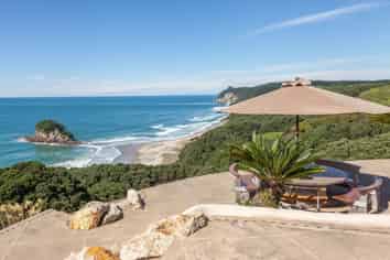 162B Whitipirorua Road, Whangamata
