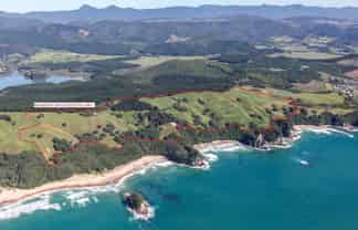 162B Whitipirorua Road, Whangamata