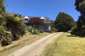 163 Main Road, Stewart Island