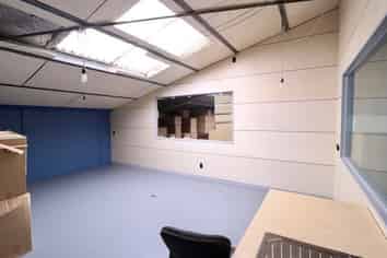 BARGAIN PRICE WAREHOUSE