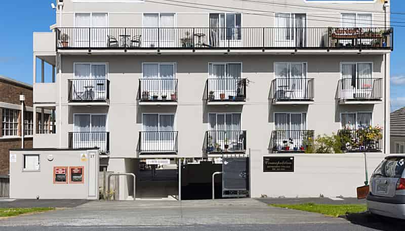 212/17 Geddes Tce, Avondale