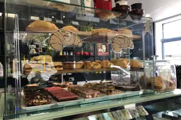 Crusty Corner Cafe, North Dunedin Opportunity