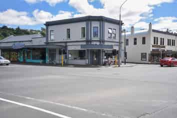 Crusty Corner Cafe, North Dunedin Opportunity