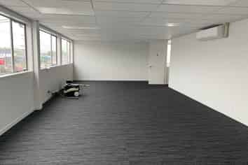 69M² BRAND NEW OFFICE