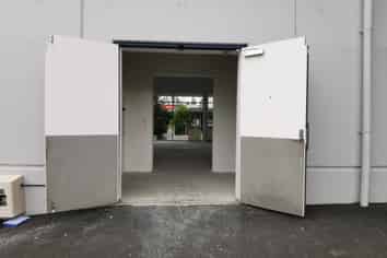 Prime retail or office location 