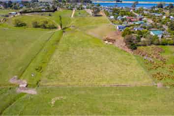 64 Grimness Street, Karitane