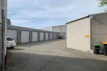 Storage Unit / Lock Up - Available for Lease