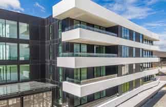 305/223D Greenlane West, Epsom