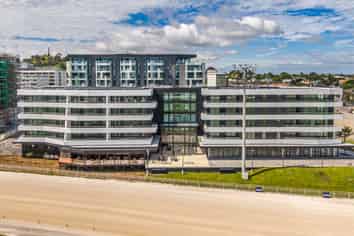 305/223D Greenlane West, Epsom