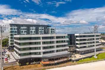 305/223D Greenlane West, Epsom