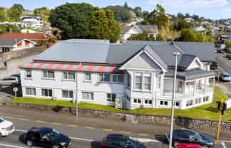 High profile on 'Medical Mile' with 20 carparks