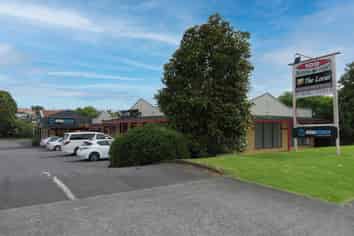 380M² SPACE FOR LEASE