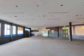 380M² SPACE FOR LEASE