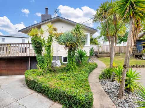 20 Tauhara Street, Green Bay