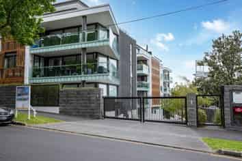 107/28 Balfour Road, Parnell